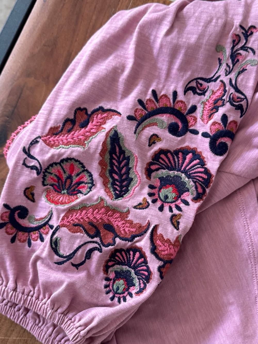 Boden Dusty Rose Boho Embroidered long sleeve tee, Sz 6 - Picture 3 of 4